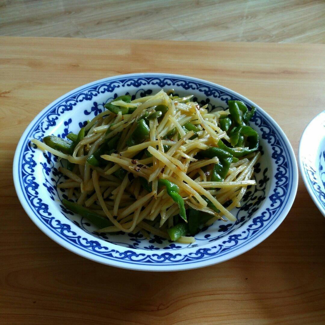 老干妈青椒土豆丝