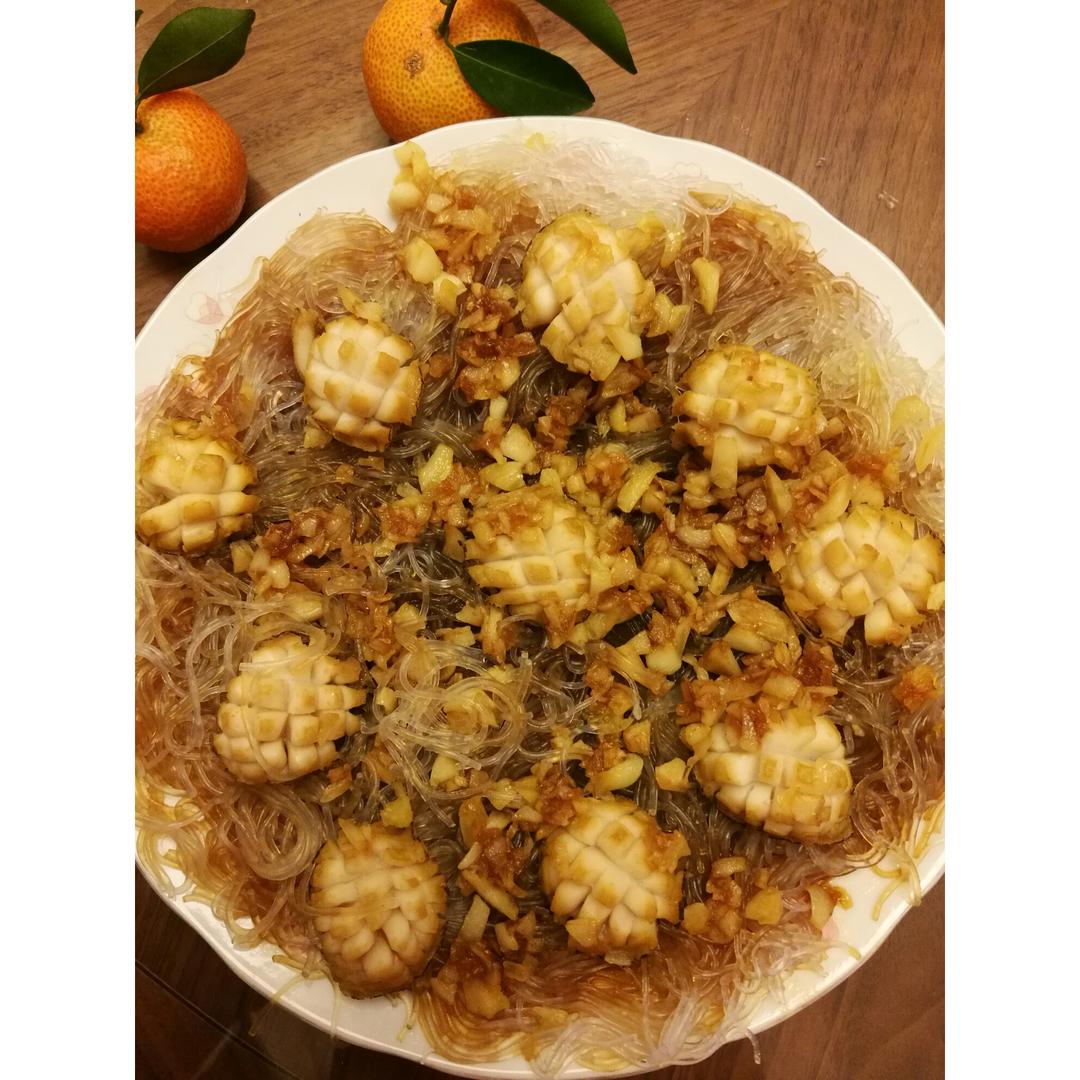 蒜蓉粉丝蒸鲍鱼