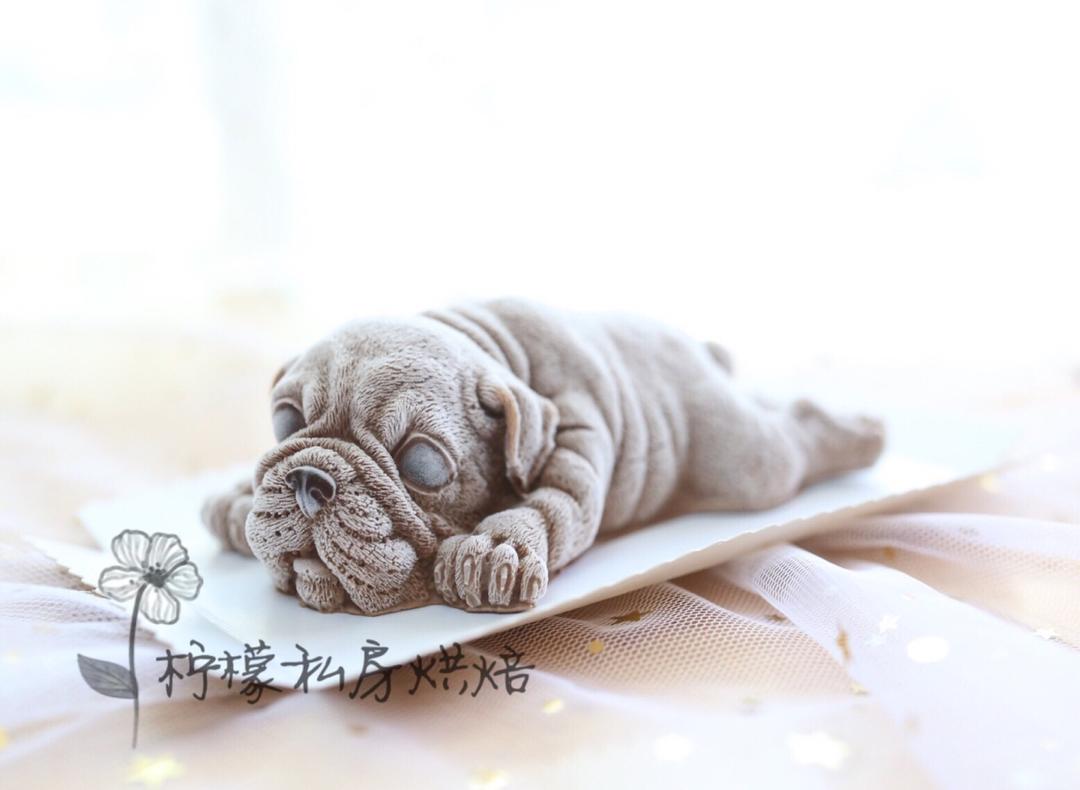 网红沙皮狗慕斯蛋糕