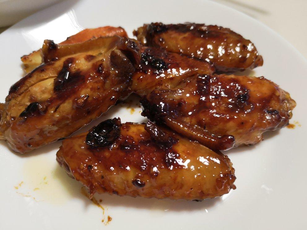 【电饭煲蜜汁鸡翅】