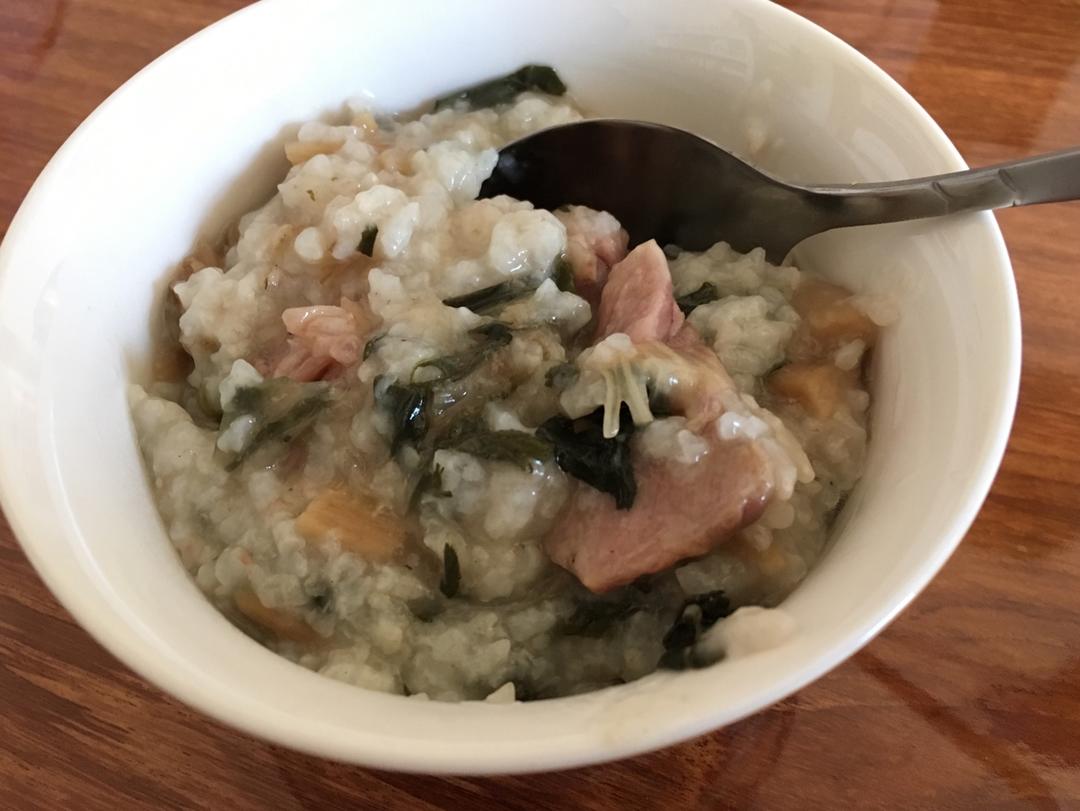 咸排骨菜干粥