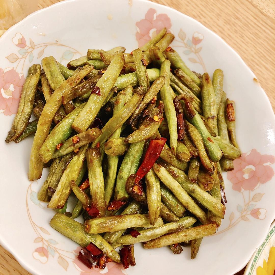 一狗二人三餐四季