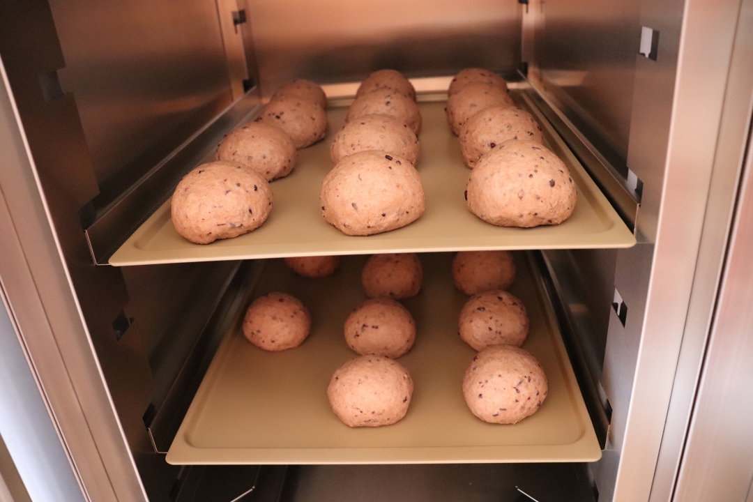 全麦紫米小面包❗隔夜冷藏酵头风味更好的做法 步骤12