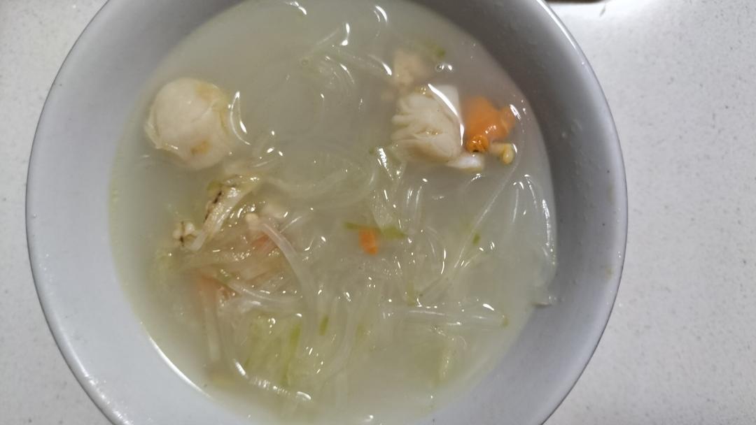 全贝萝卜粉丝汤