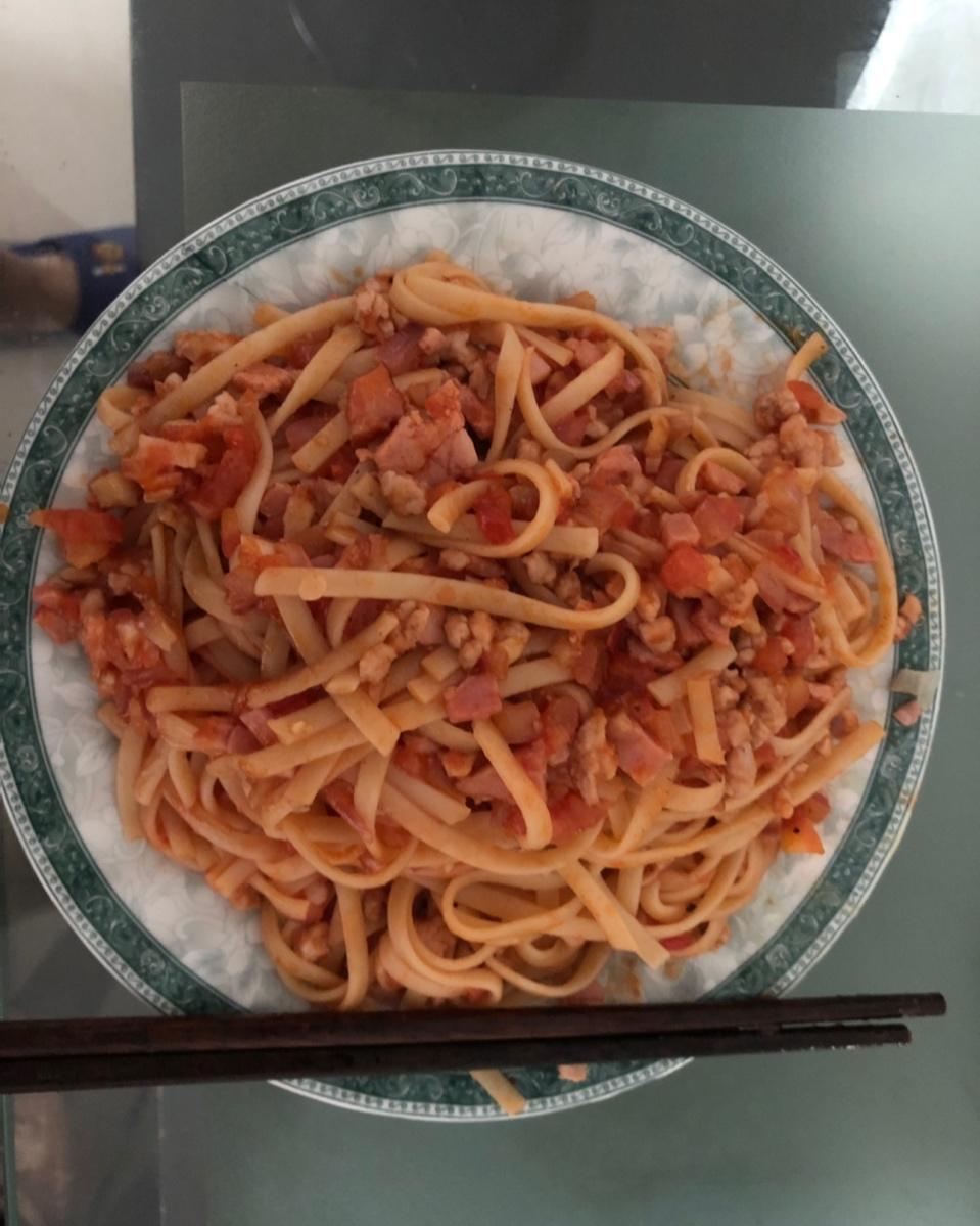 番茄肉酱意面