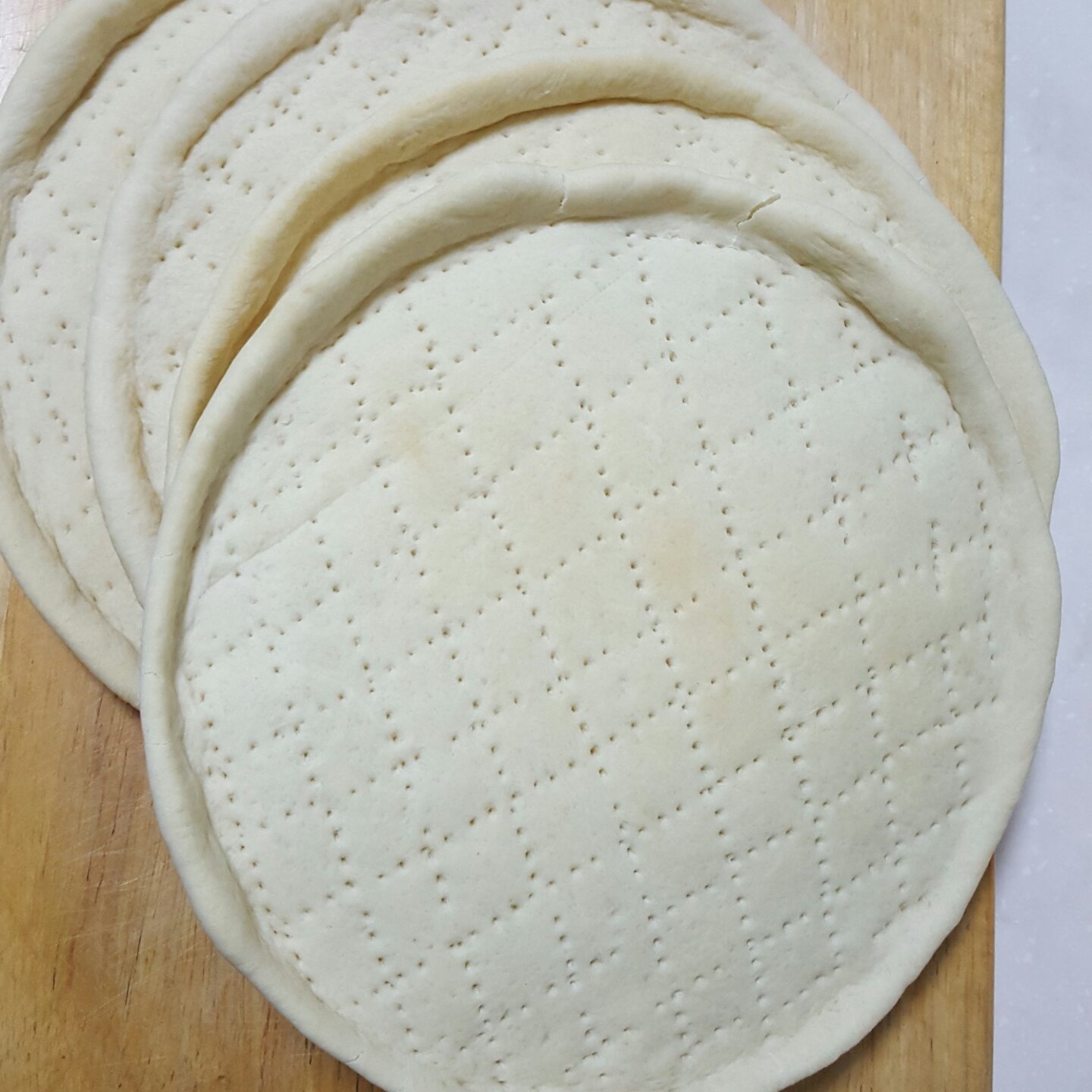 八寸披萨饼皮（四个）制作