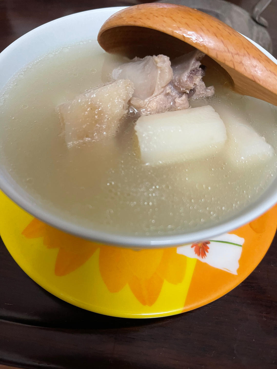 排骨，铁棍淮山，粉葛汤