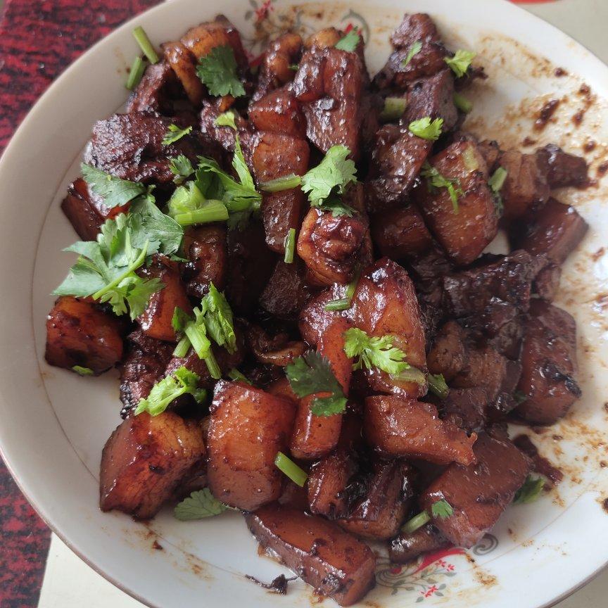 红烧肉炖土豆