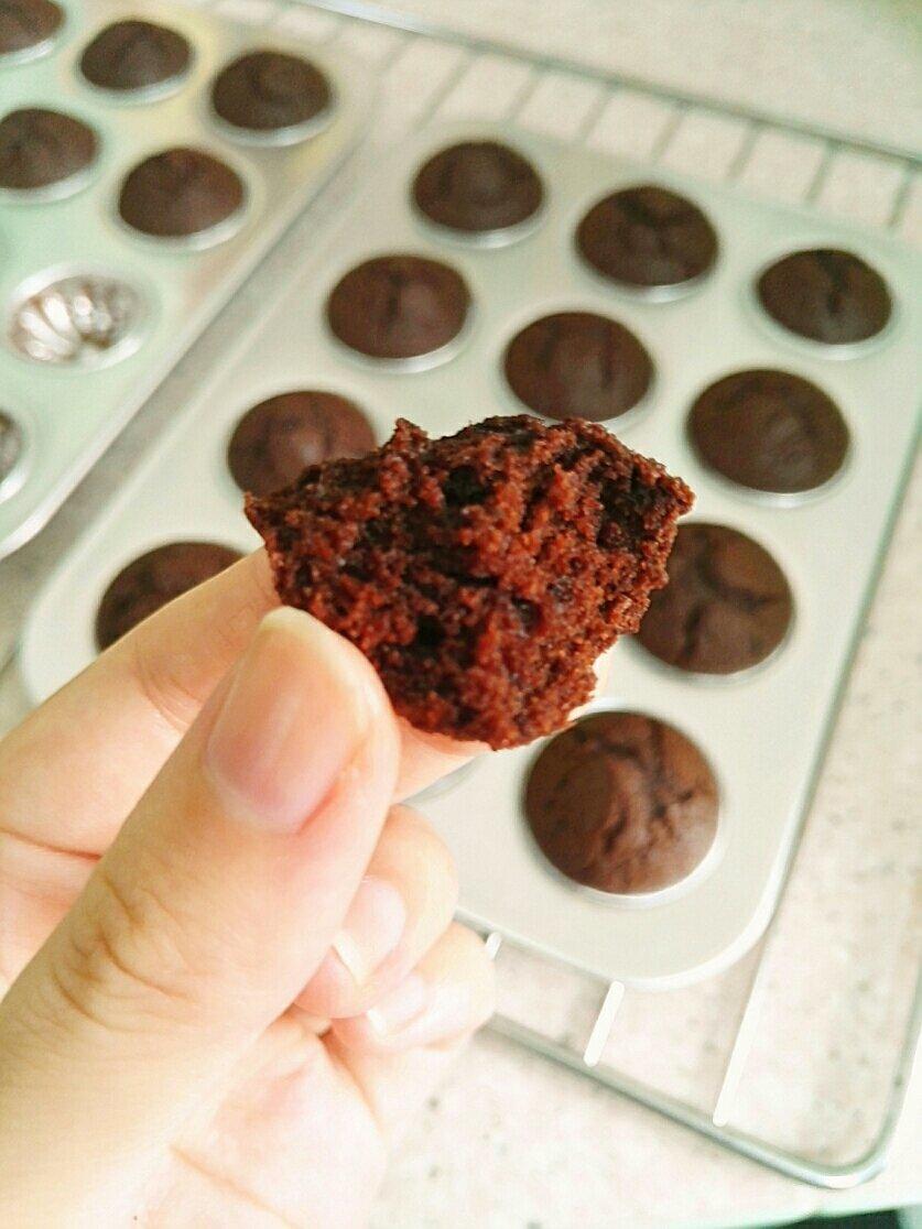 超快手巧克力小蛋糕，你一定会爱上它