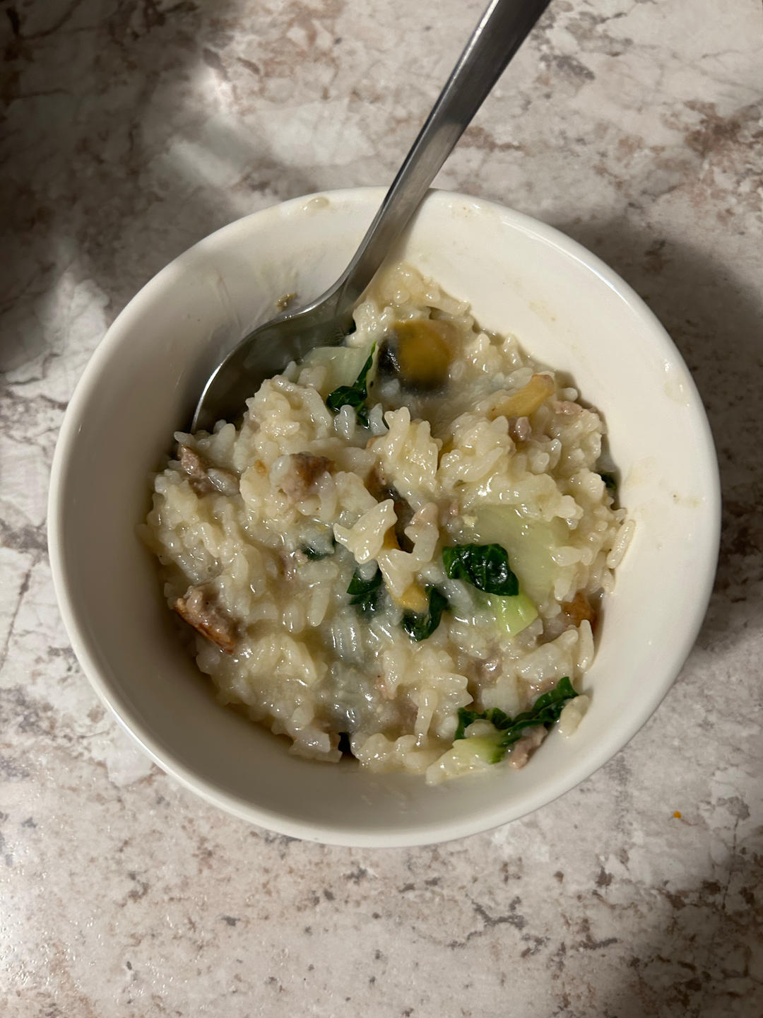 妈妈👩教我做的皮蛋瘦肉粥🥣简单快捷美味😋