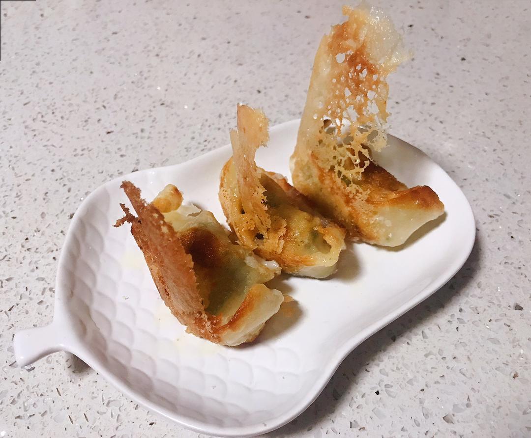 冰花煎饺or煎馄饨 by wqy的做法