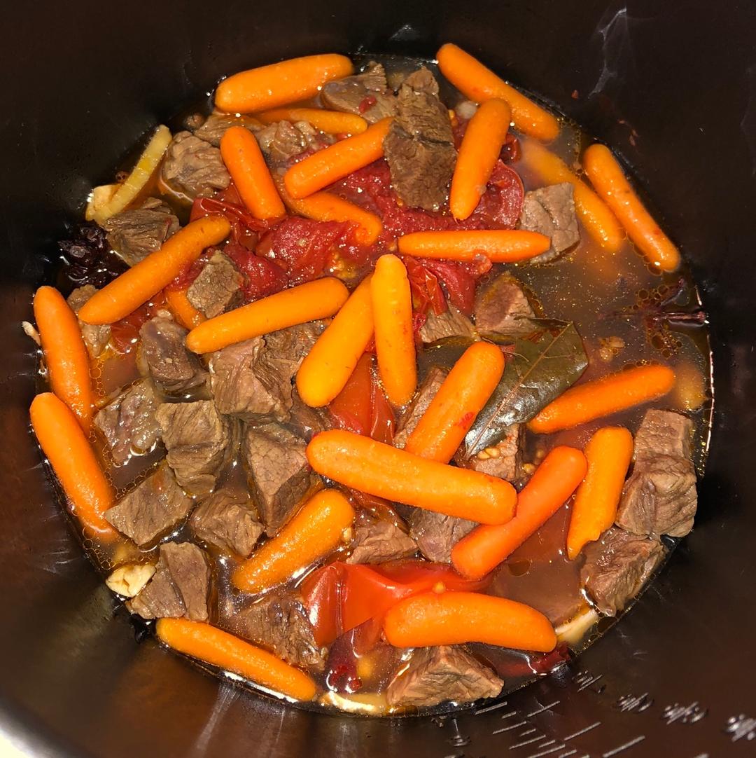 无水高压锅炖牛肉