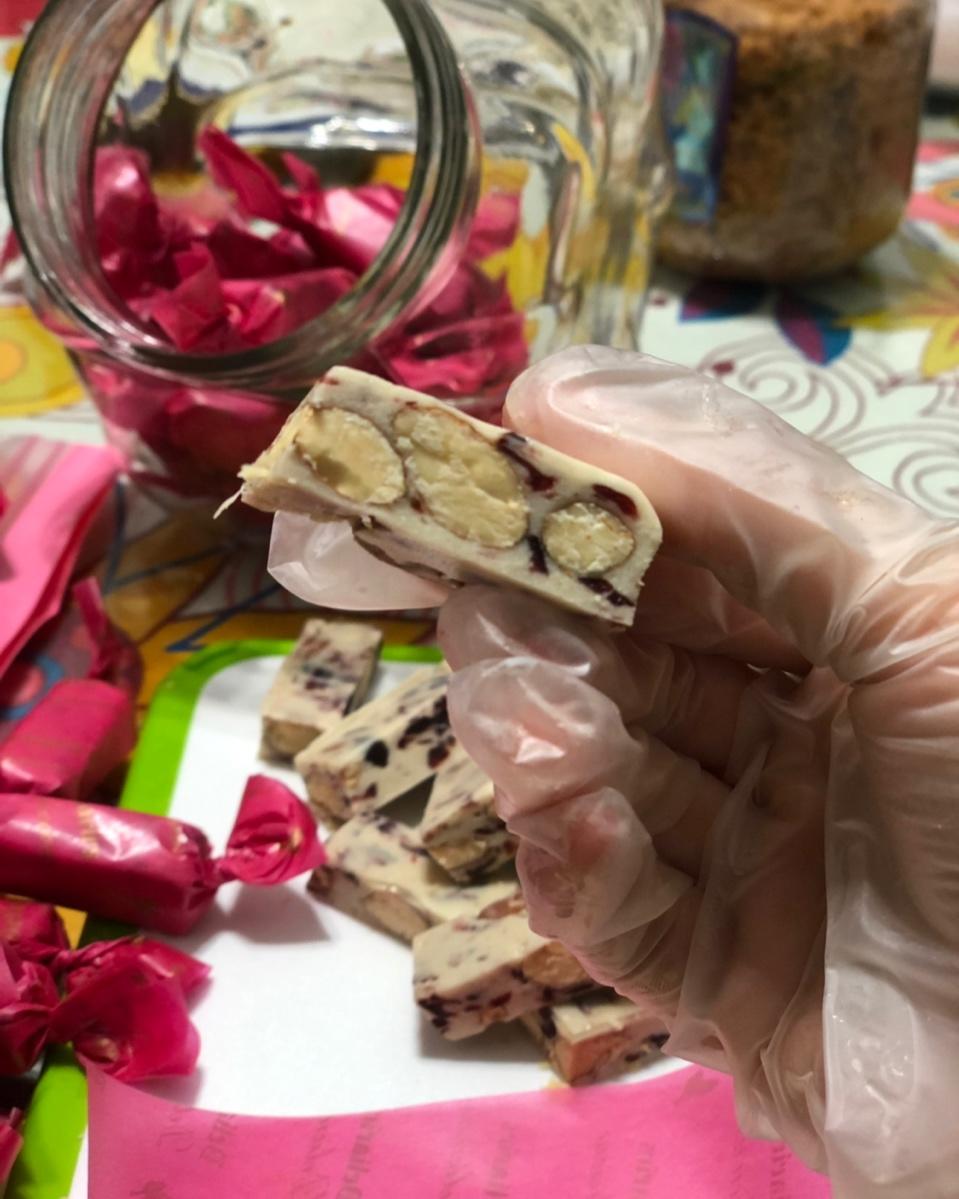 蔓越莓杏仁牛轧糖（棉花糖版本）