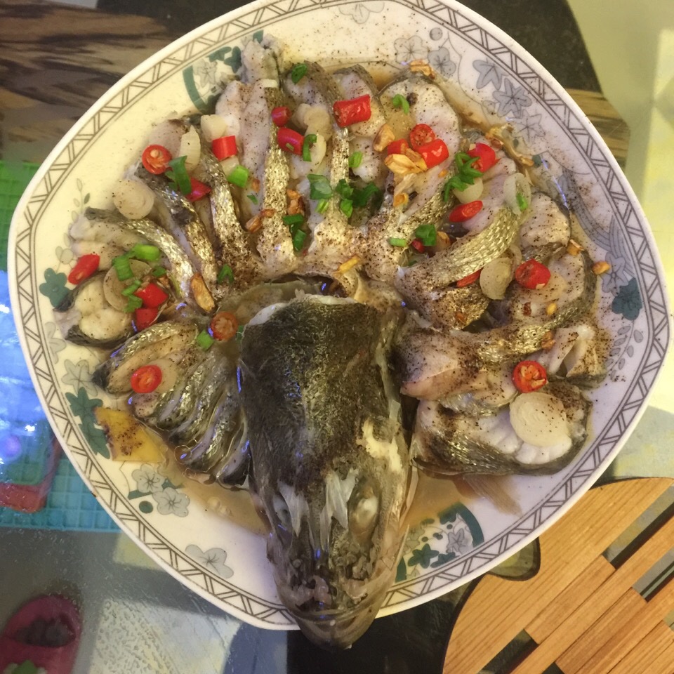 孔雀开屏清蒸鱼