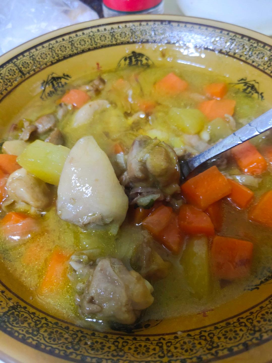 鸡肉咖喱土豆（懒人一定要收藏的菜谱😄）