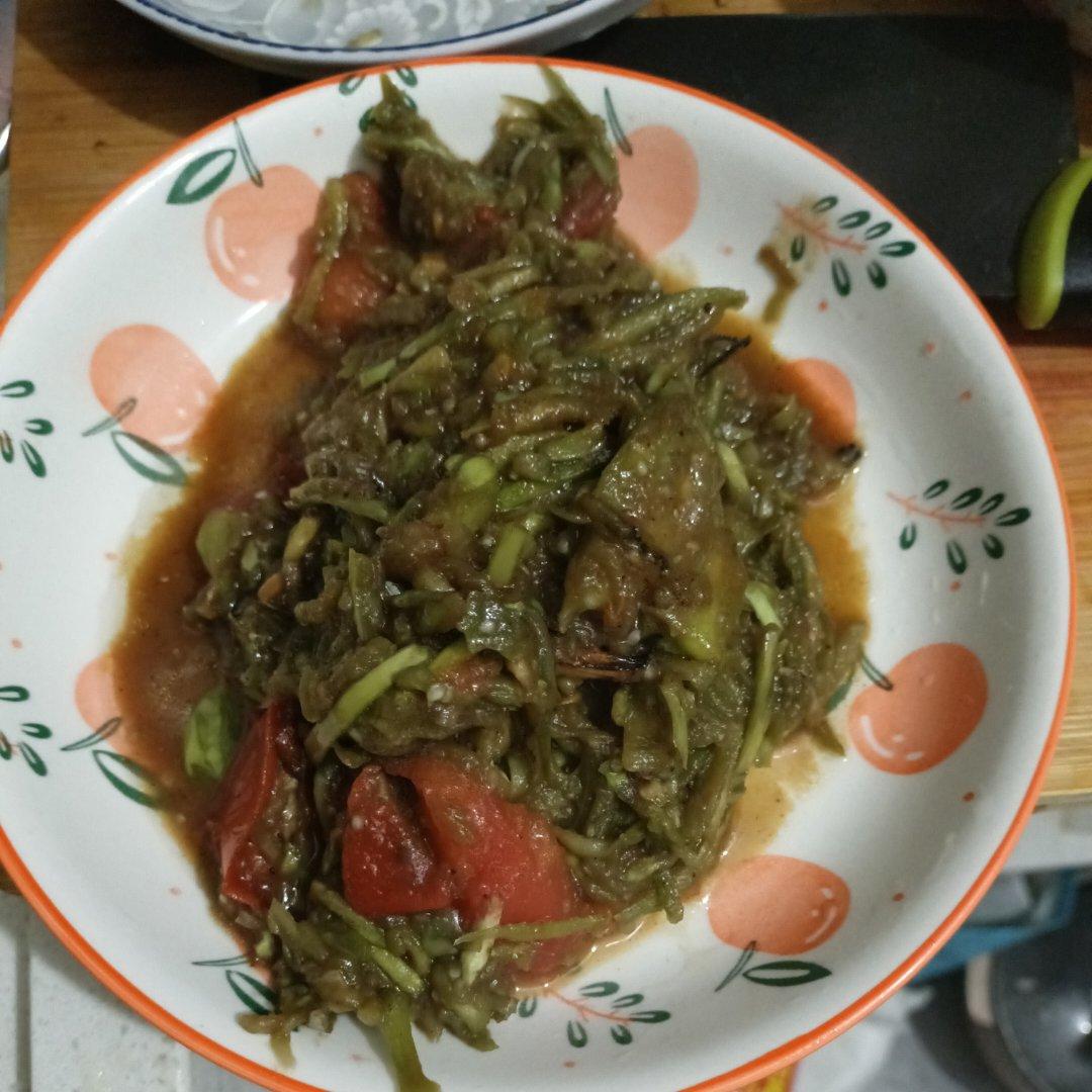 最简单的蒜香茄丝