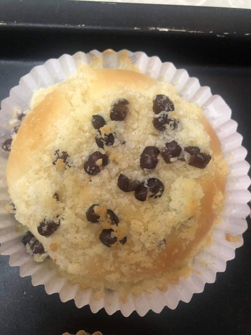椰蓉蜜豆泡浆面包