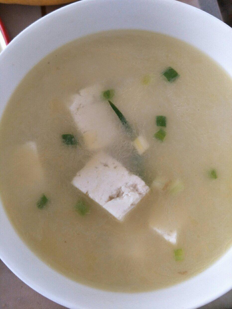鲫鱼豆腐汤