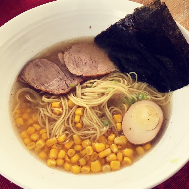 日式豚骨拉面