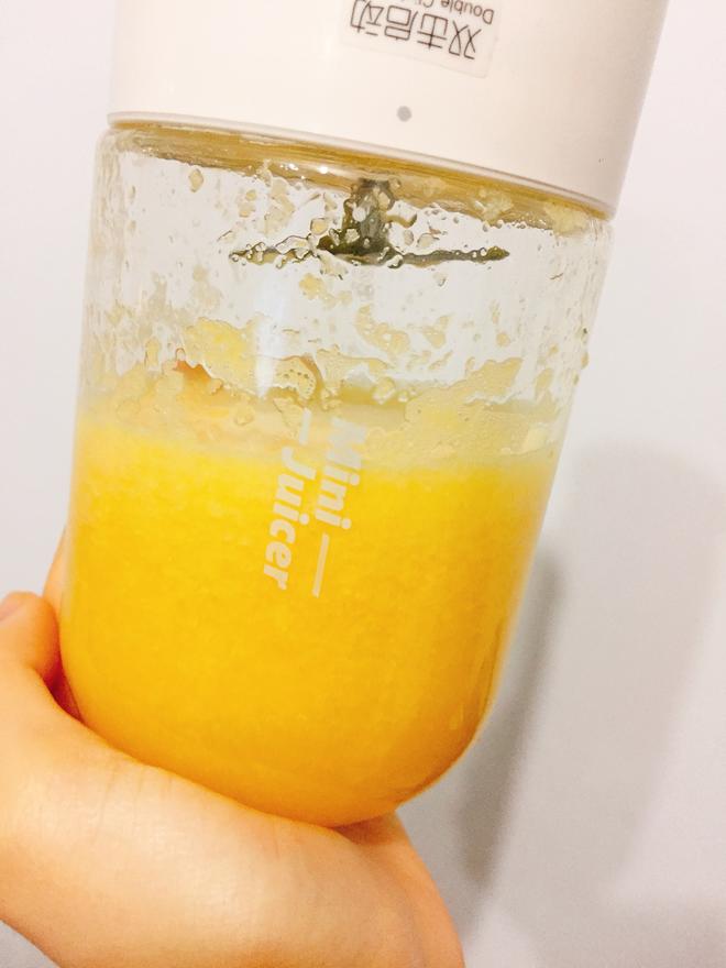 新鲜橙汁榨汁的做法