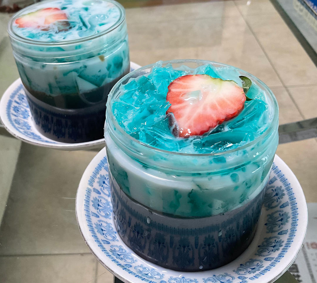 星空果冻杯|劣狐狐烘焙