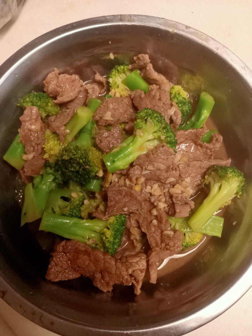 牛肉炒西兰花🥦