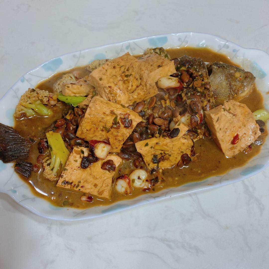 红烧鲫鱼
