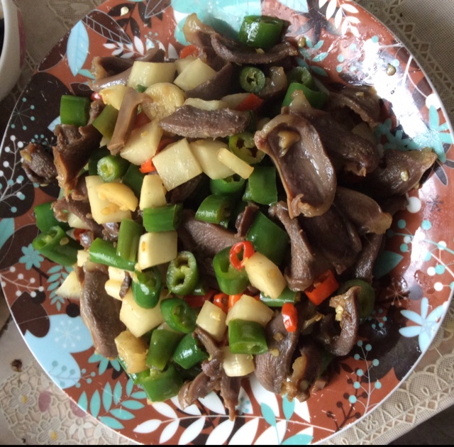 酸辣鸡杂