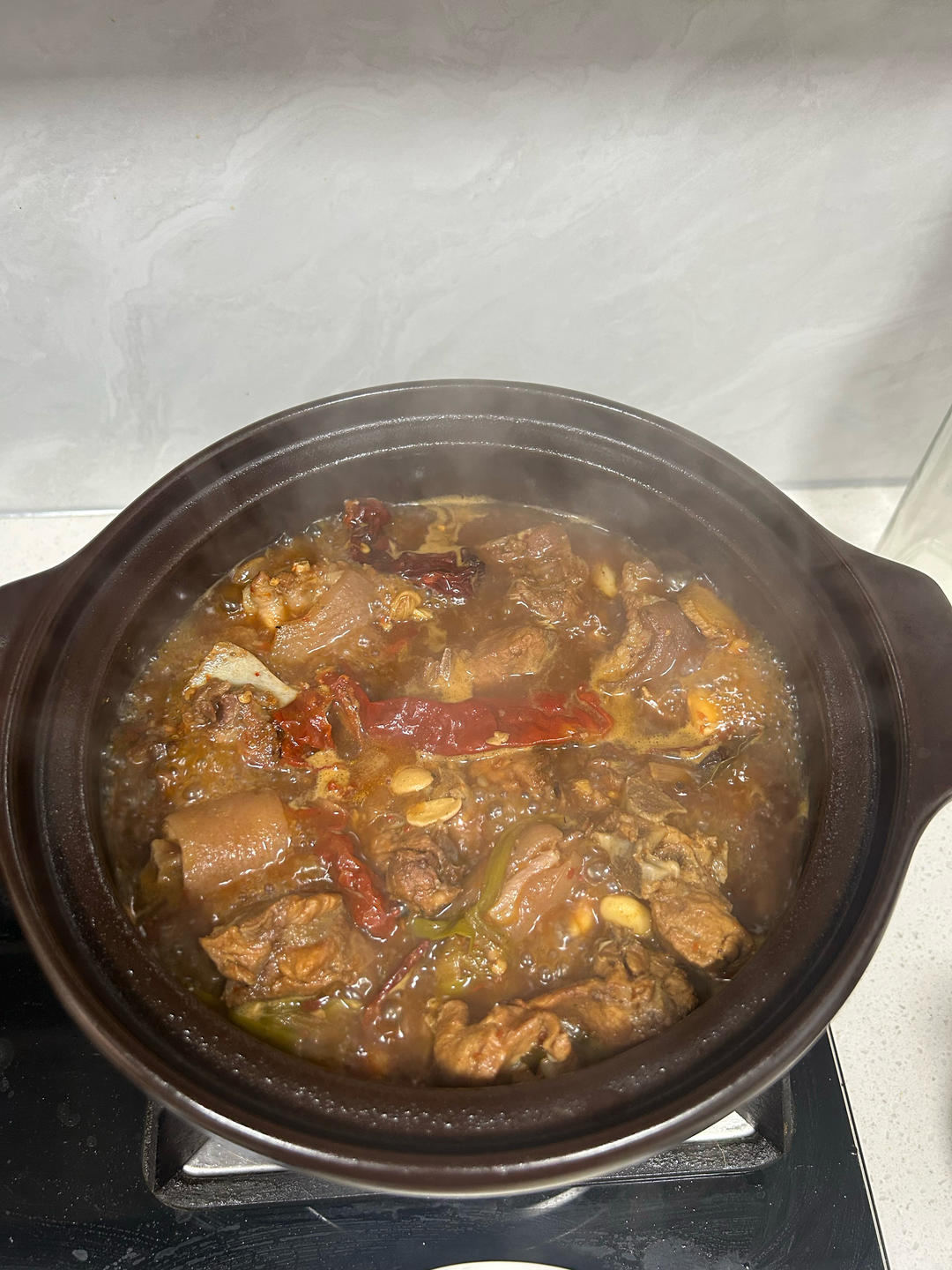 黄豆焖猪尾