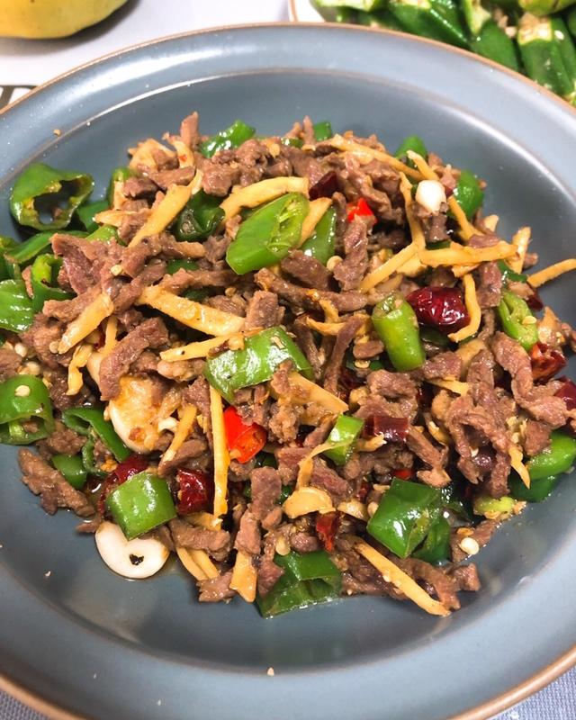 小炒牛肉