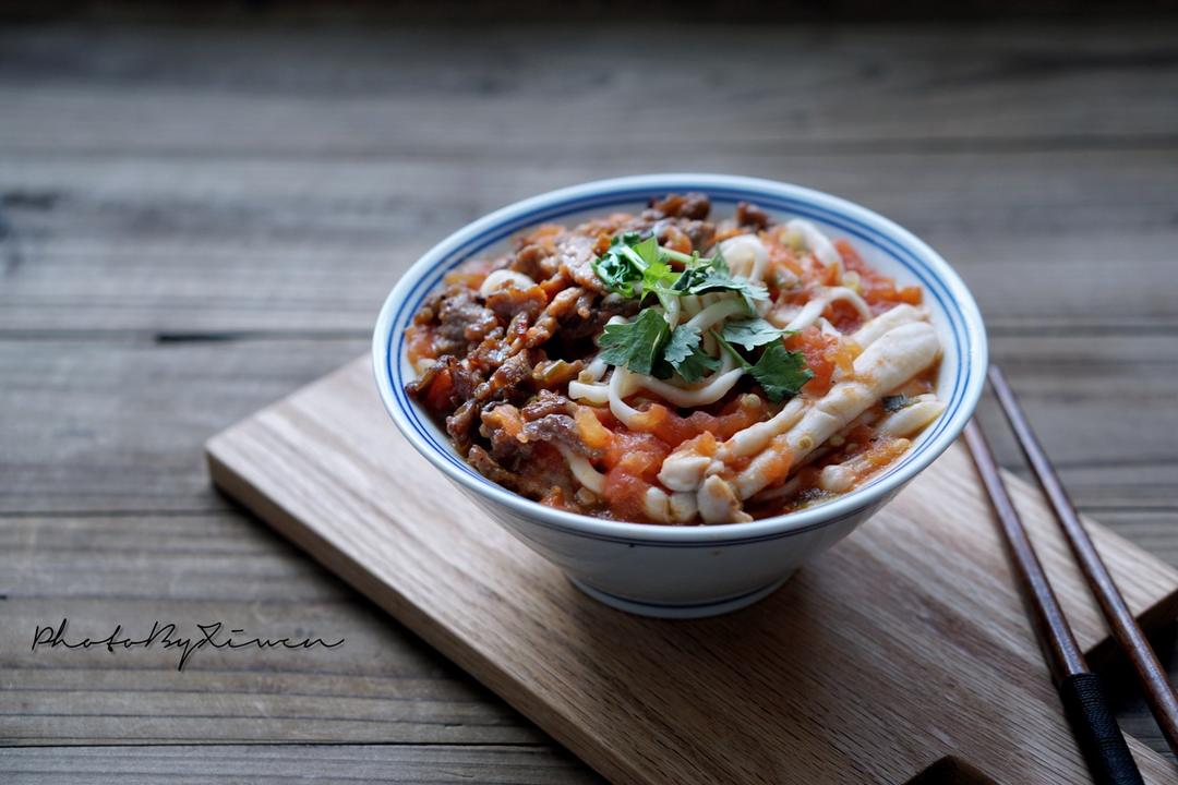 西红柿浓汤肉丝面