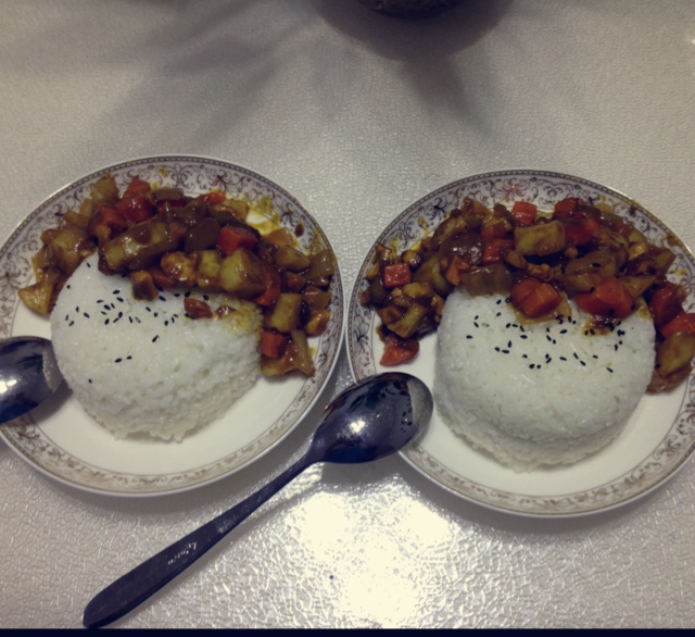 日式咖喱鸡肉饭