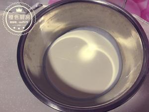最简单的酸奶雪糕（3分钟搞定）的做法 步骤2