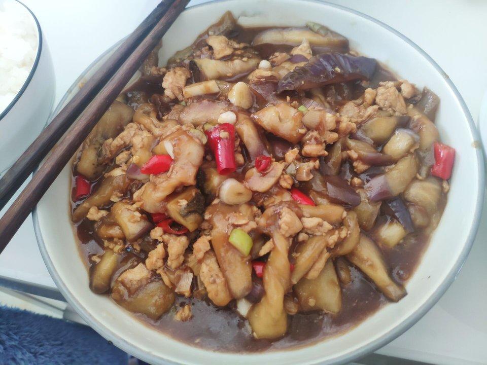 茄子不油炸的肉末茄子（好吃到💃💃👍👍）