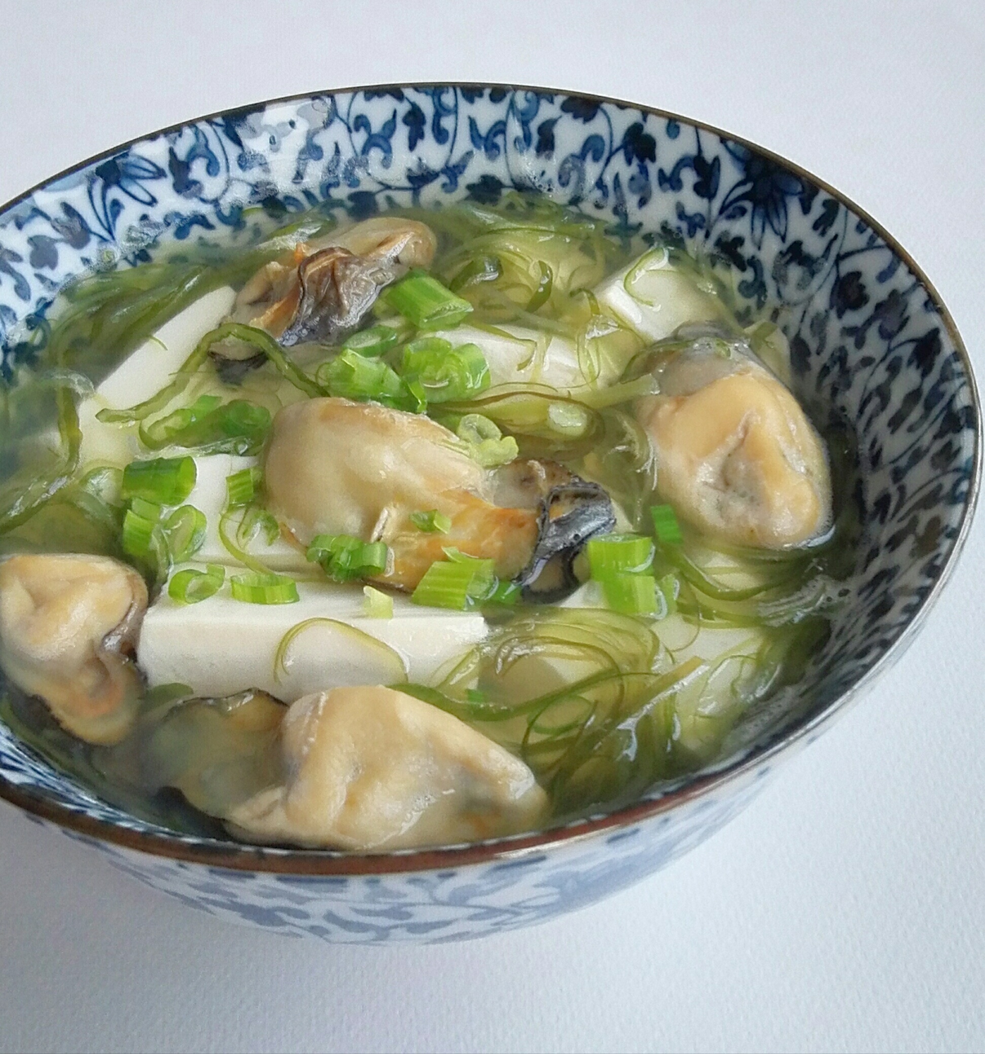 蛤蜊海带豆腐汤