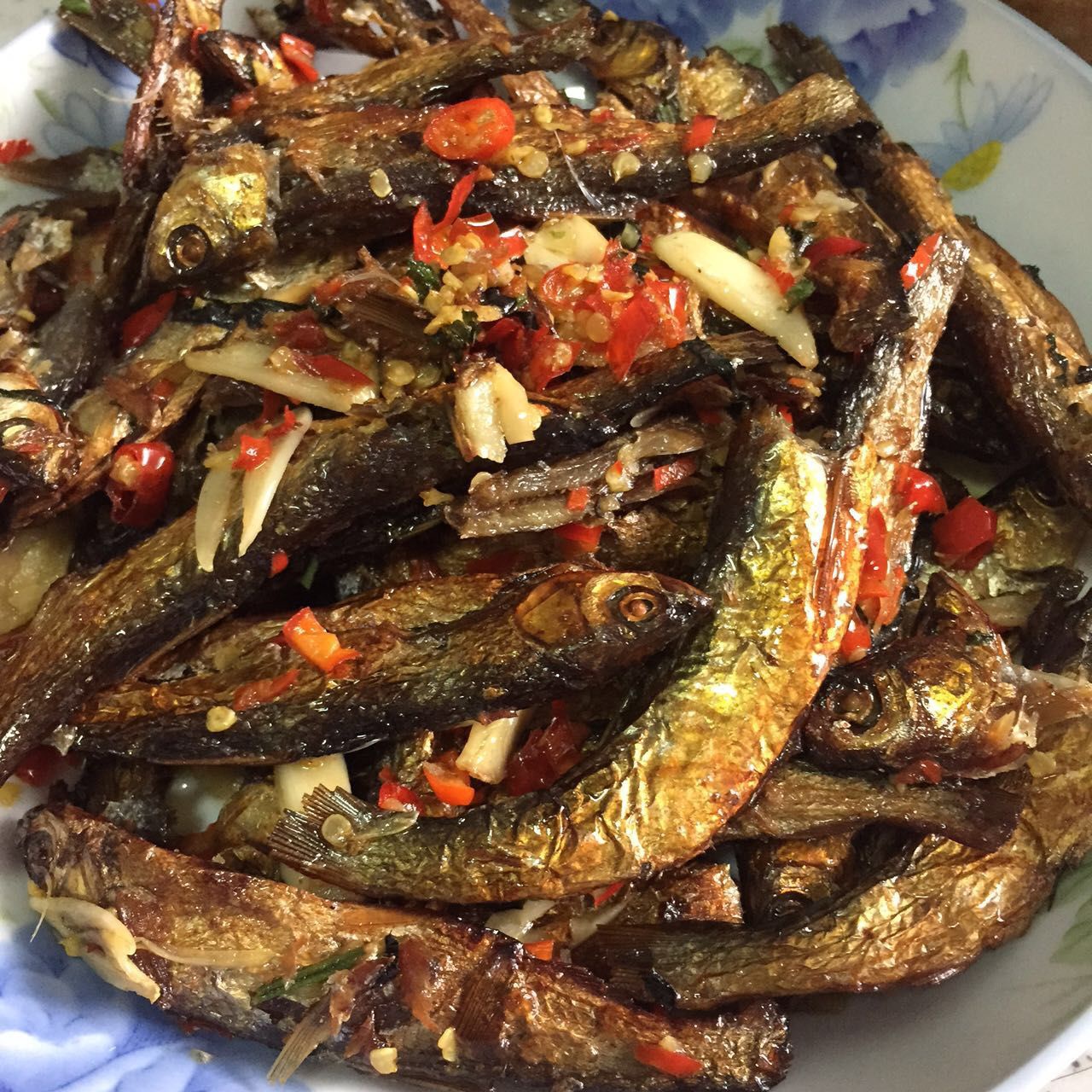 烟熏刁子鱼