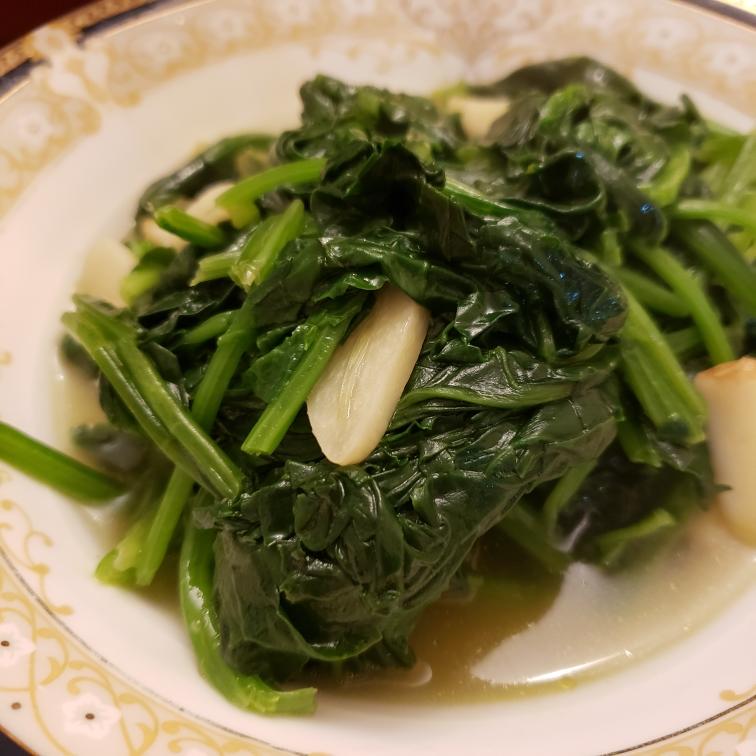 蒜炒菠菜