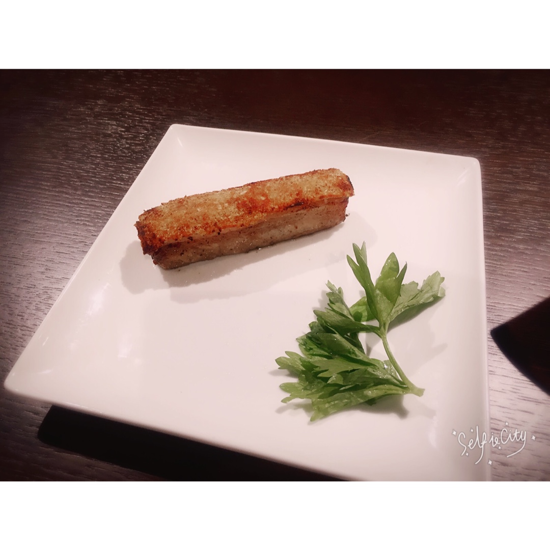 广式脆皮烧肉