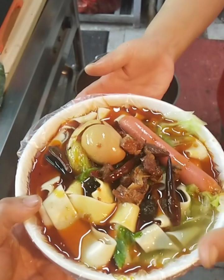 牛肉板面
