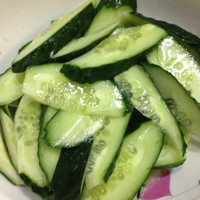 凉拌黄瓜