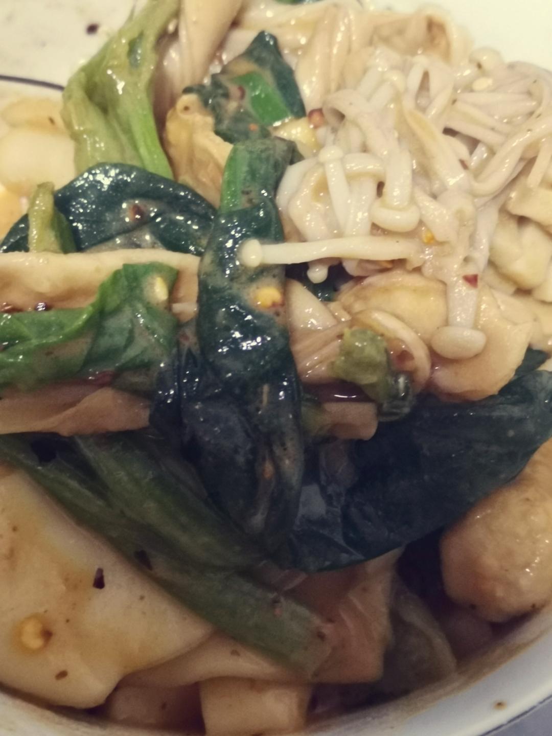 比麻辣烫好吃百倍！自制超过瘾巨解馋麻辣拌