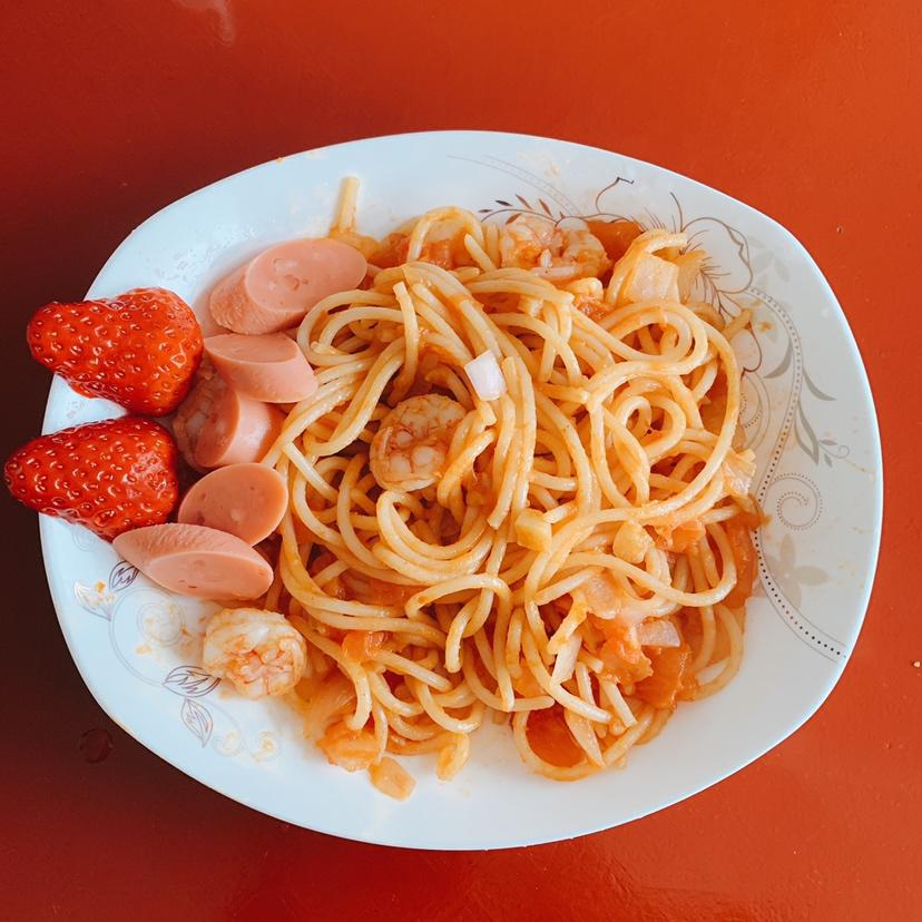 虾仁番茄意大利面