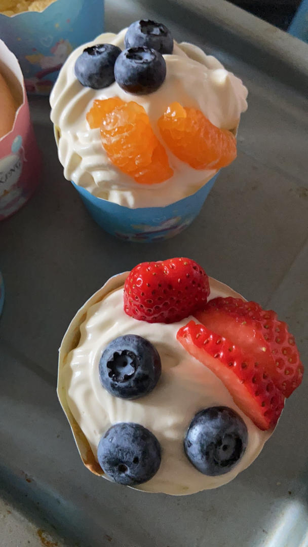 戚风纸杯奶油蛋糕