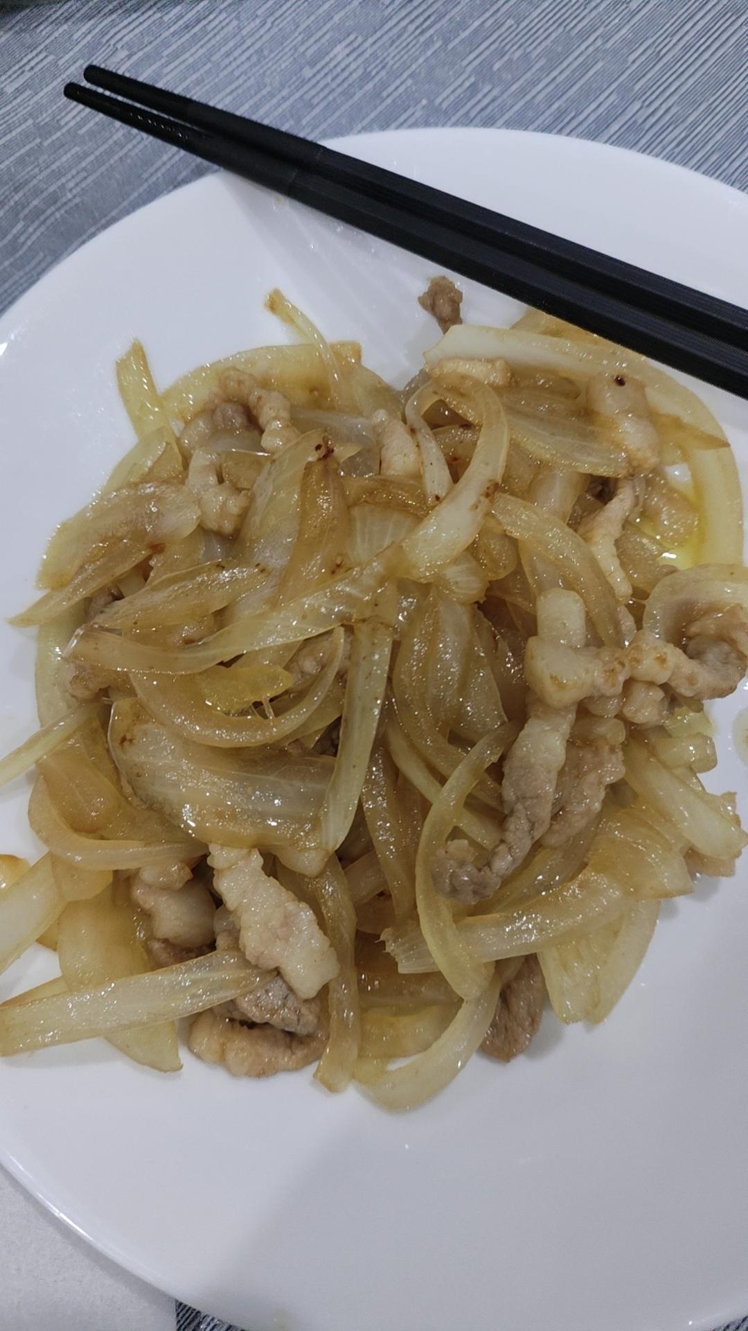 十分钟一道菜～洋葱炒牛肉2020.04.30