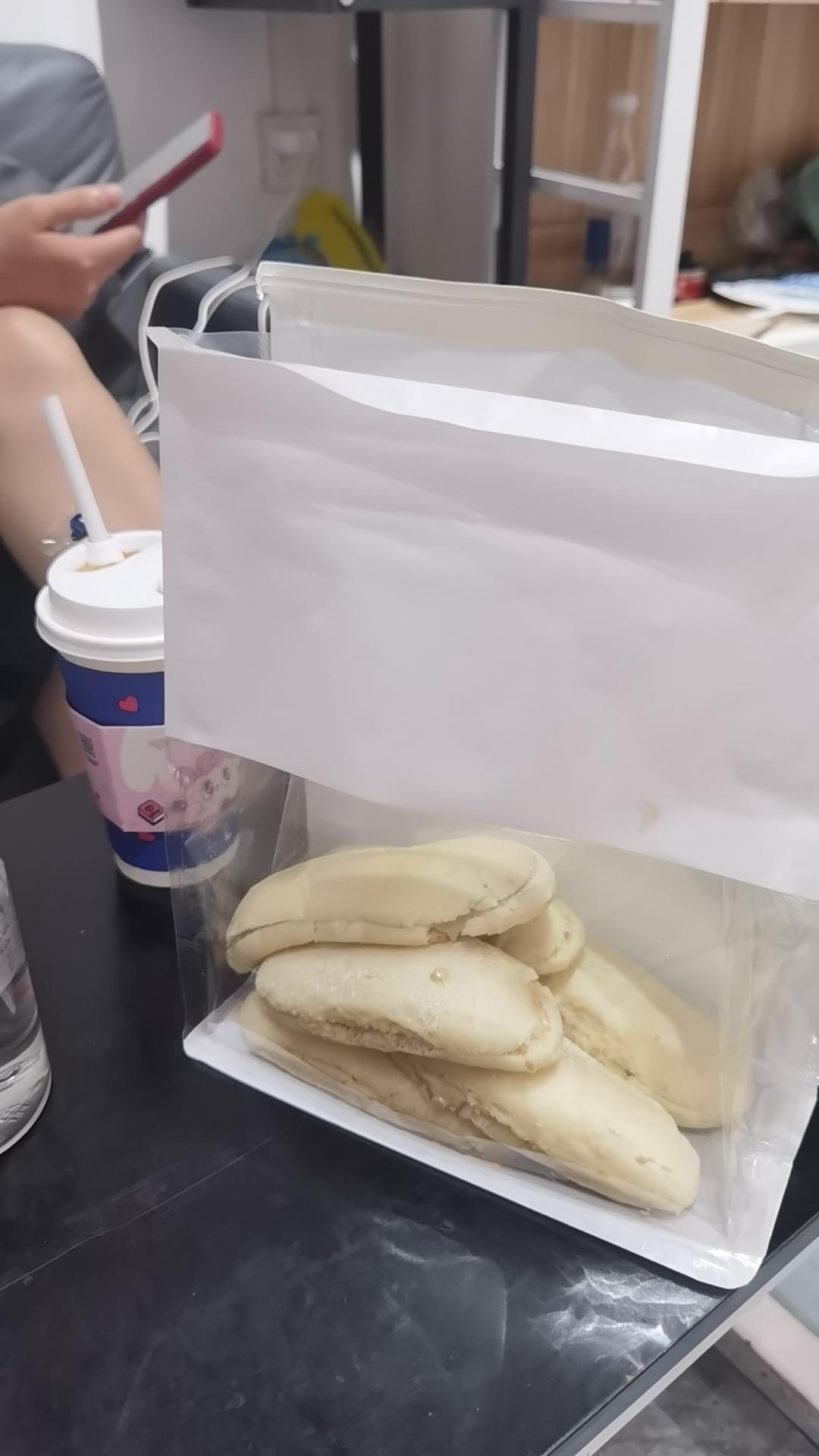 好吃到土拨鼠尖叫！生椰拿铁小白，必须安排