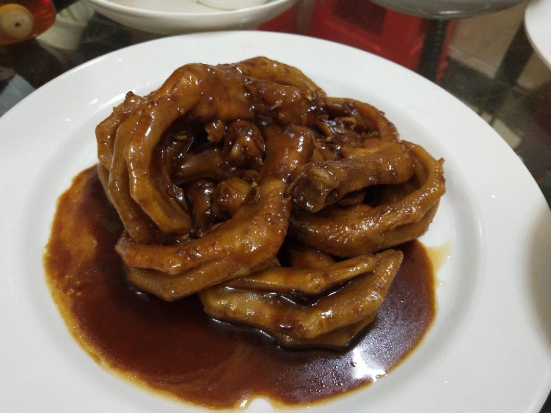 完爆小吃摊之卤鸭爪