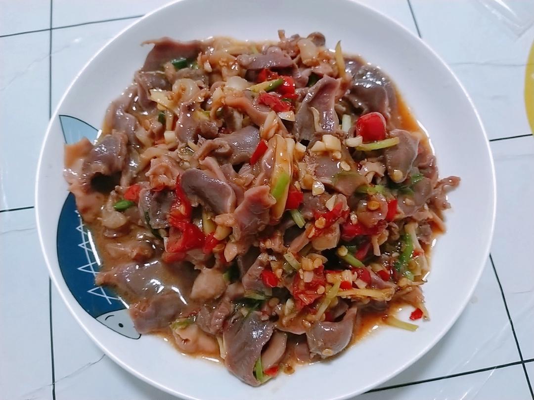 青椒洋葱炒鸡胗