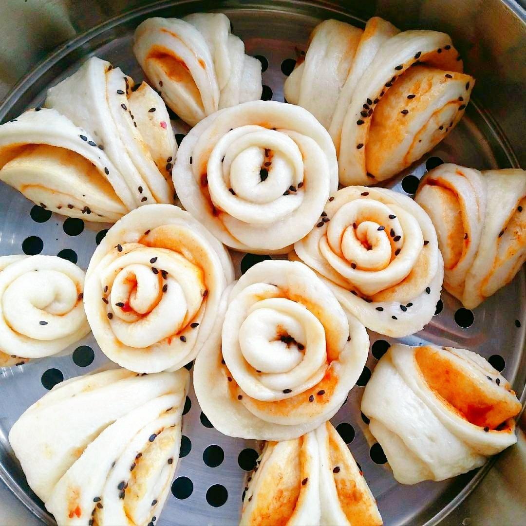 香草艾艾做的花样葱油花卷