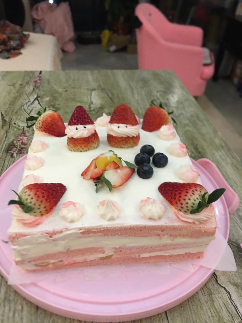 方形水果夹层蛋糕