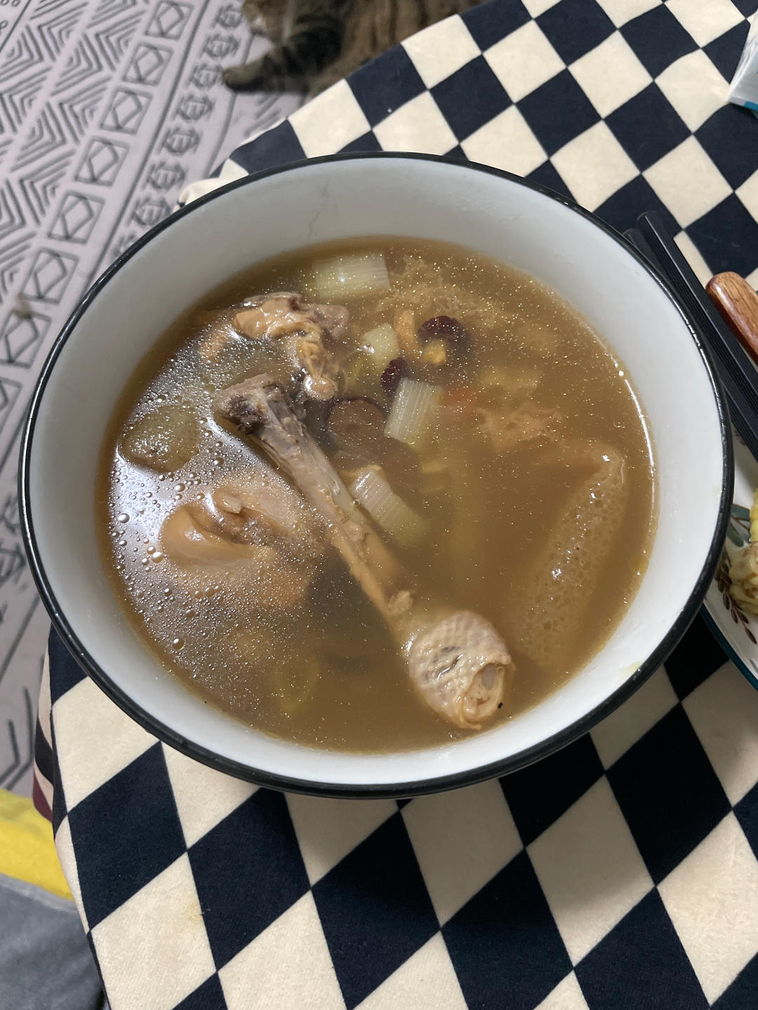 竹荪鸡汤